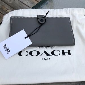 Coach 1941 Trifold Slim Wallet Glovetanned Leather